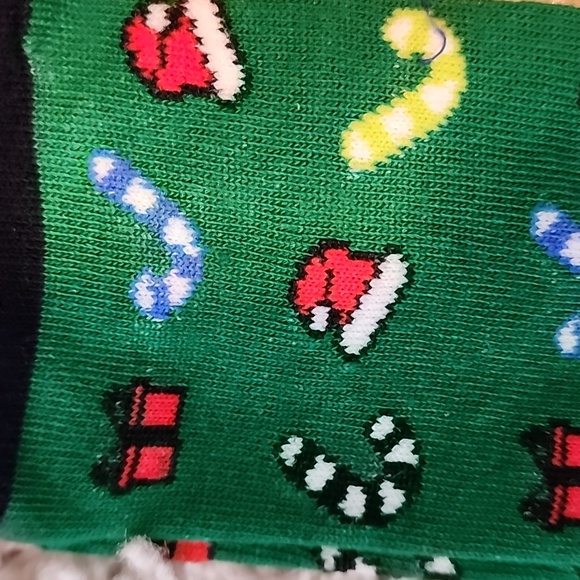 11 pair of Christmas socks. NEW - Picture 7 of 9